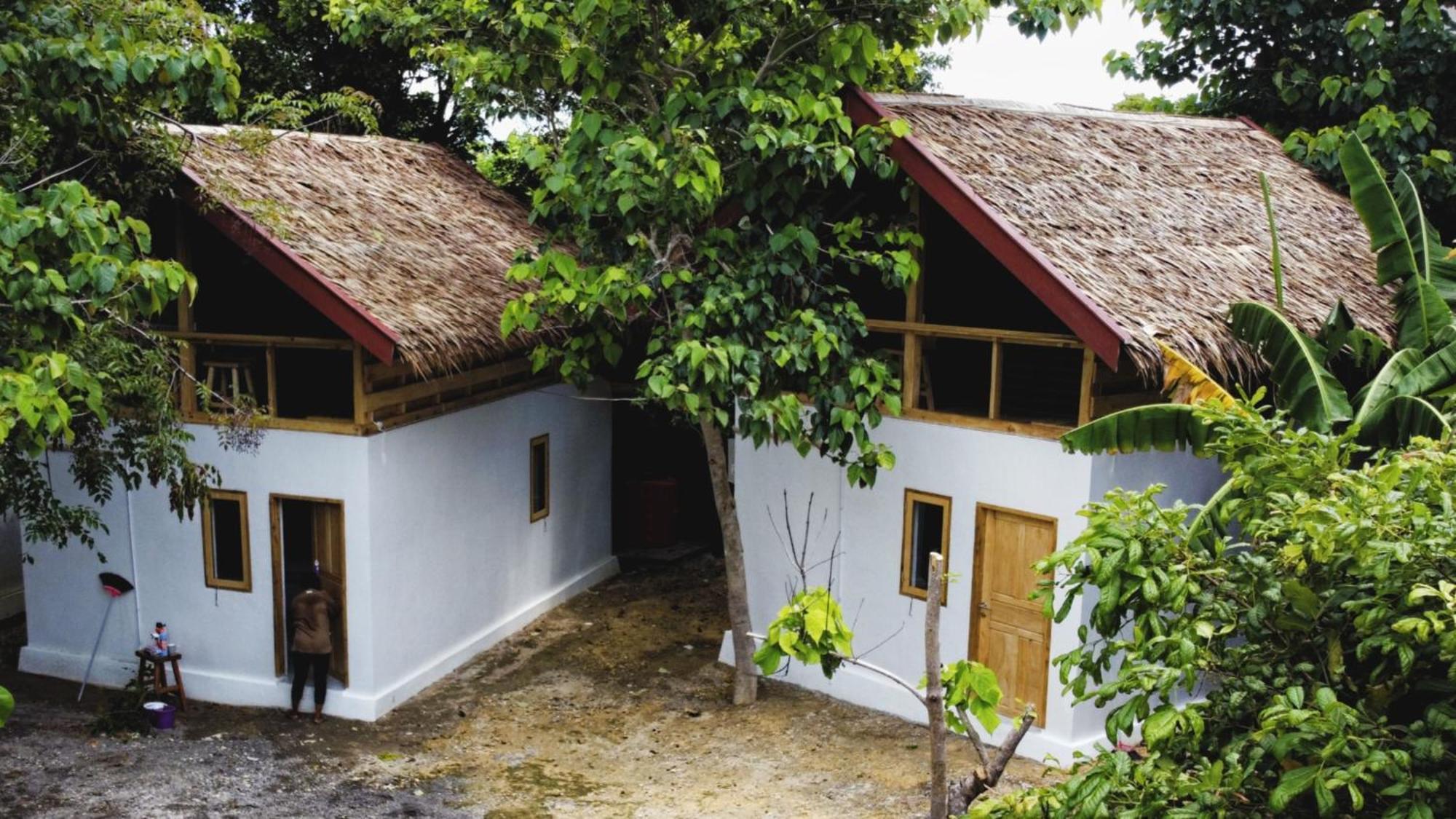 Blue Planet Dive Resort Bira Exterior foto